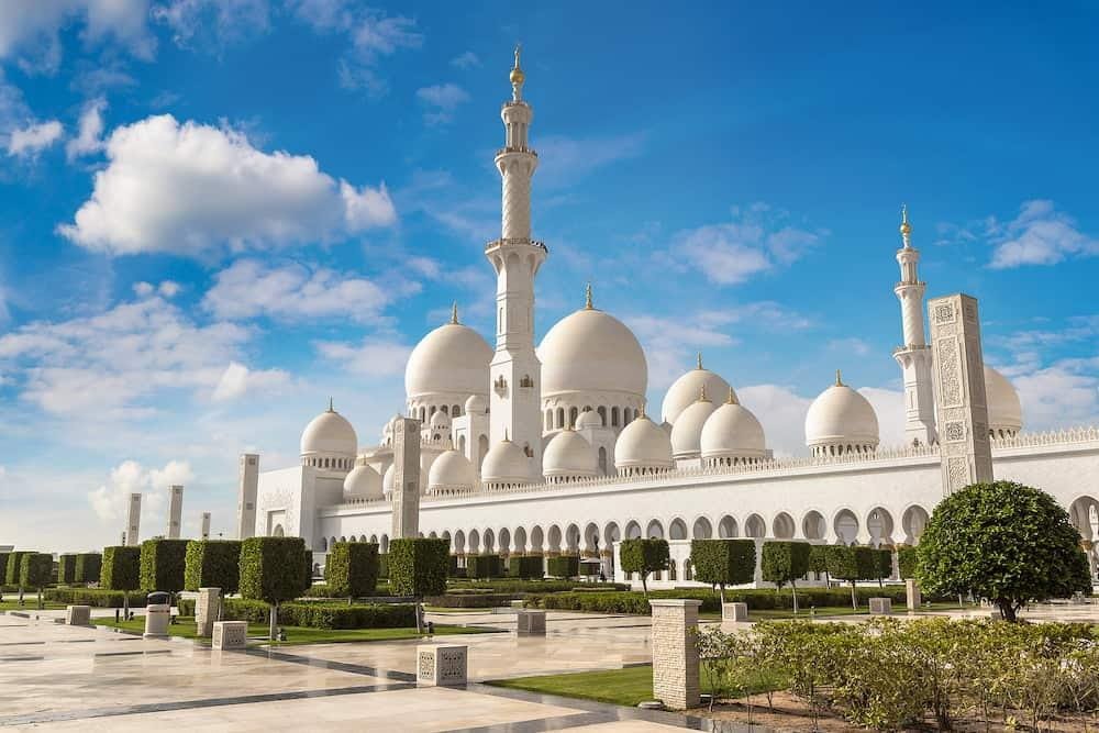 Abu Dhabi Image ()