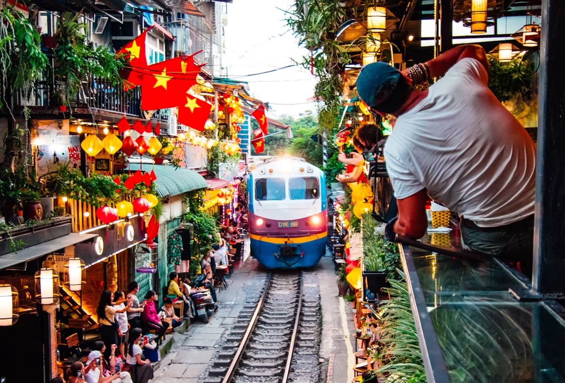 Hanoi Image ()